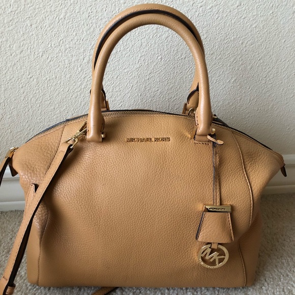 Michael Kors Handbags - Michael Kors Tan Pebble Leather Satchel